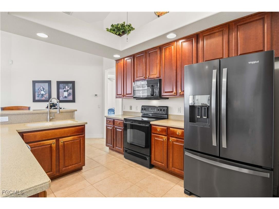 2905 NW 22nd Place Cape Coral FL 33993 2025025206 image14