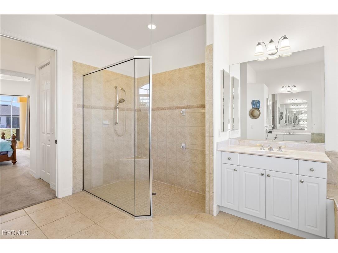 2905 NW 22nd Place Cape Coral FL 33993 2025025206 image23