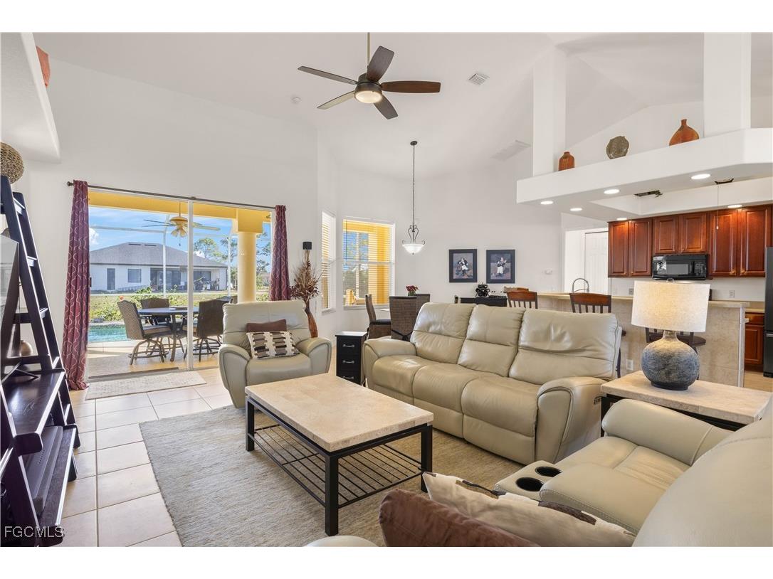 2905 NW 22nd Place Cape Coral FL 33993 2025025206 image8