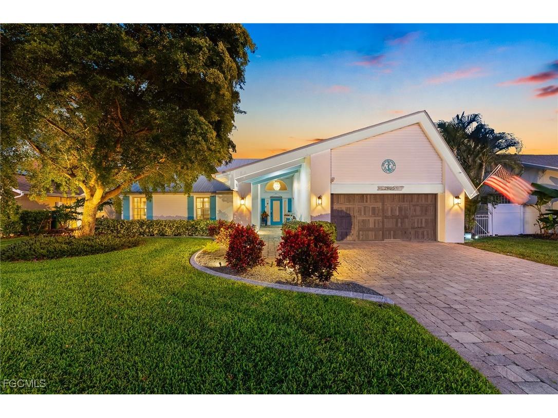 2905 SE 22nd Place Cape Coral FL 33904 2026000372 image2