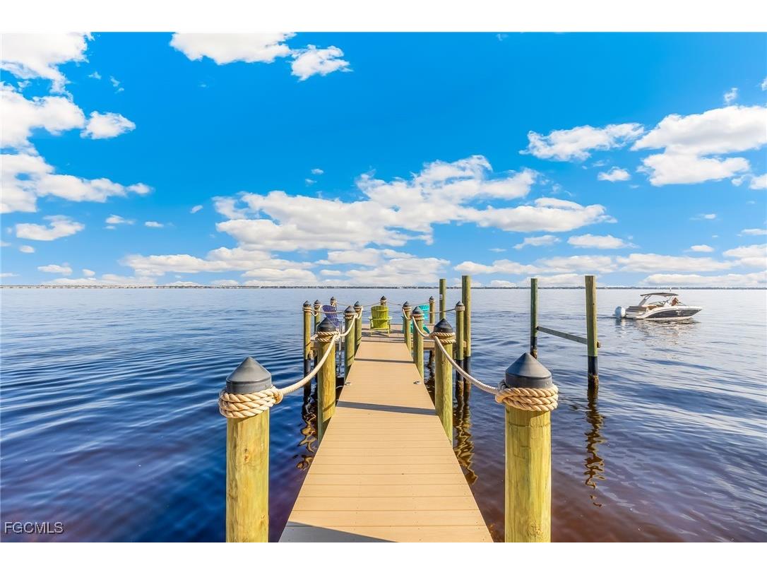 2905 SE 22nd Place Cape Coral FL 33904 2026000372 image39