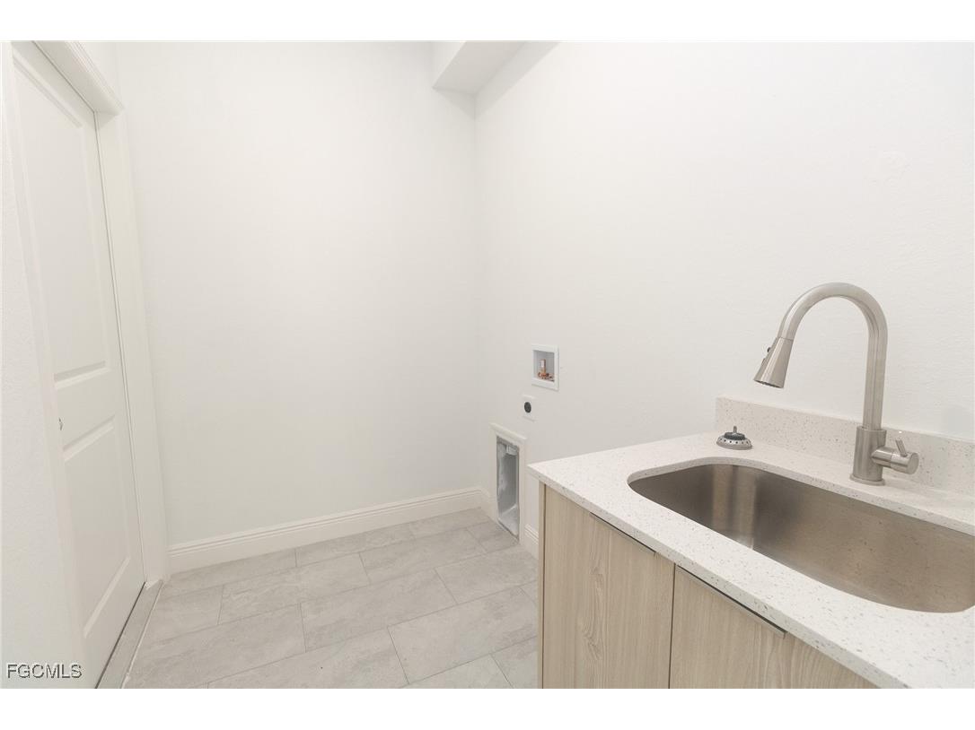 2906 16th Street SW Lehigh Acres FL 33976 2025013969 image25