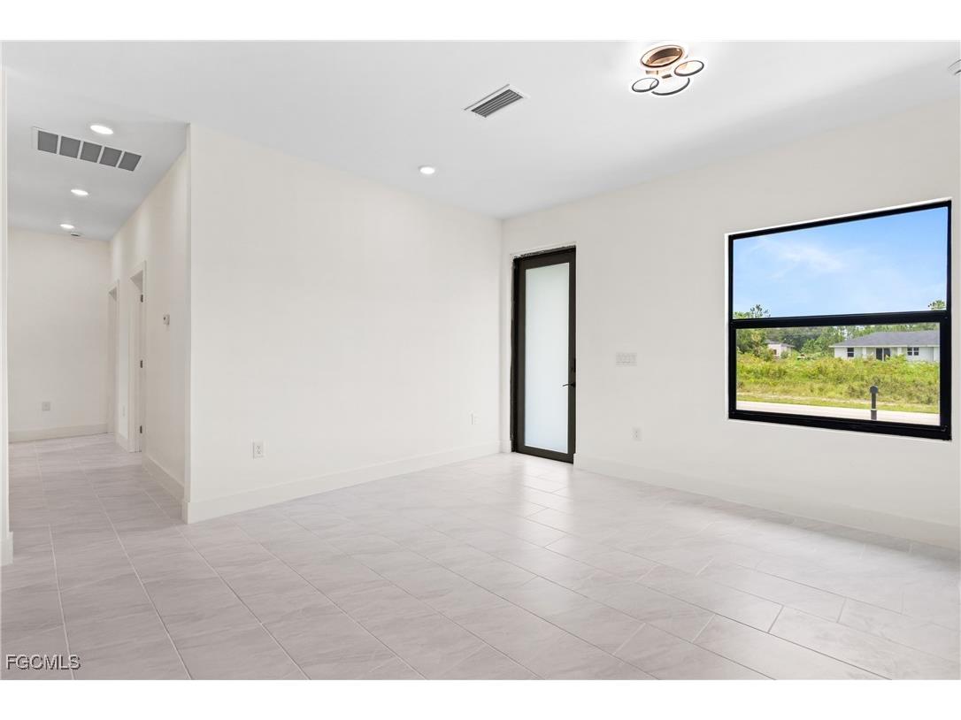 2906 50th Street W Lehigh Acres FL 33971 2025017410 image6