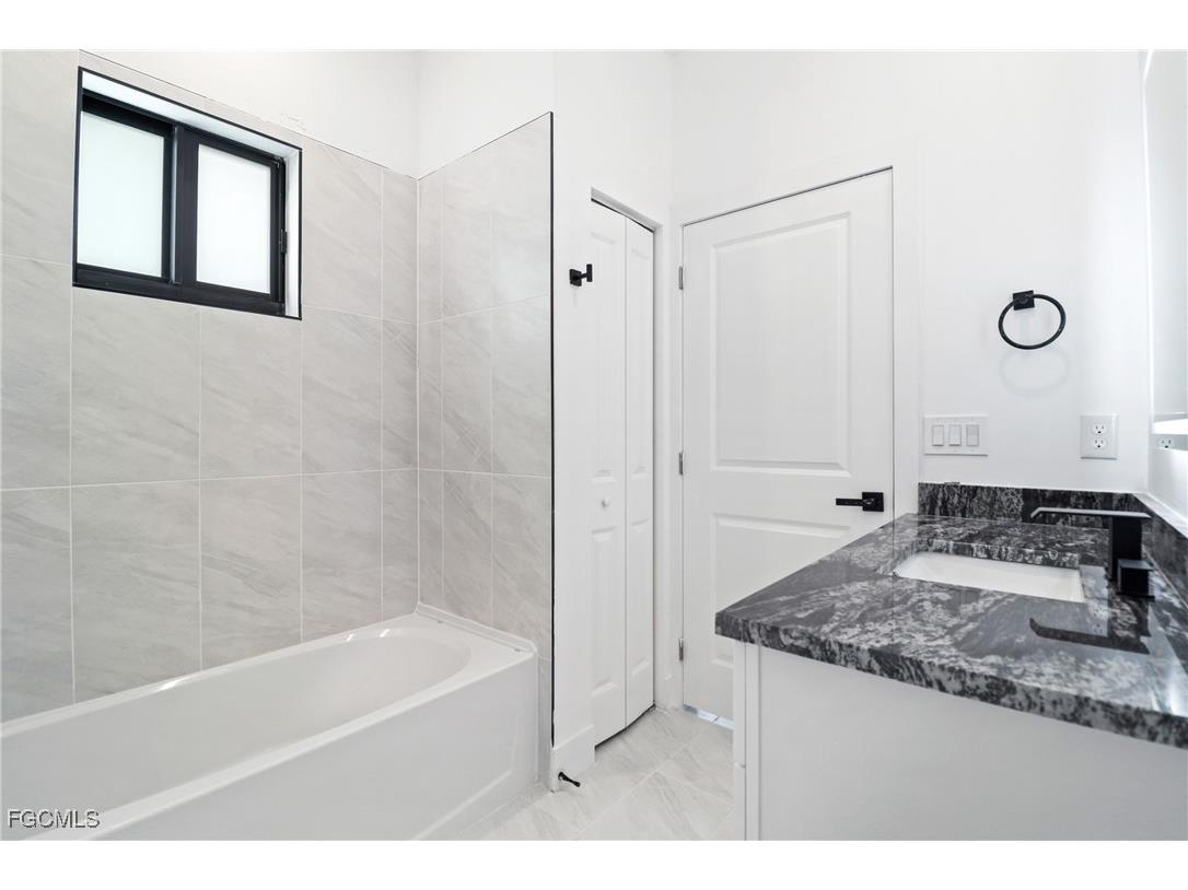 2906 50th Street W Lehigh Acres FL 33971 2025017410 image9