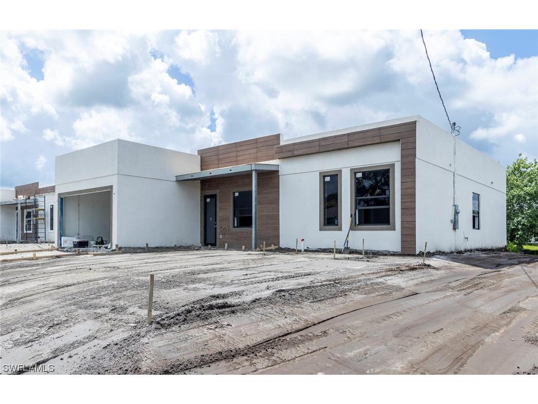 2906 65th Street W Lehigh Acres FL 33971 223038805 image1