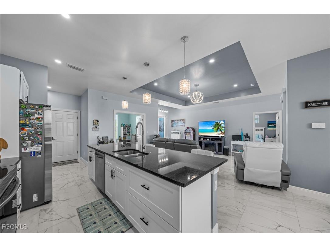 2906 9th Street SW Lehigh Acres FL 33976 2025005922 image7