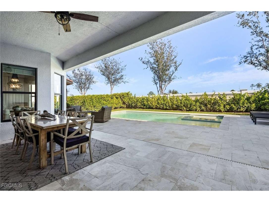 2906 Cinnamon Bay Circle Naples FL 34119 2025016079 image19