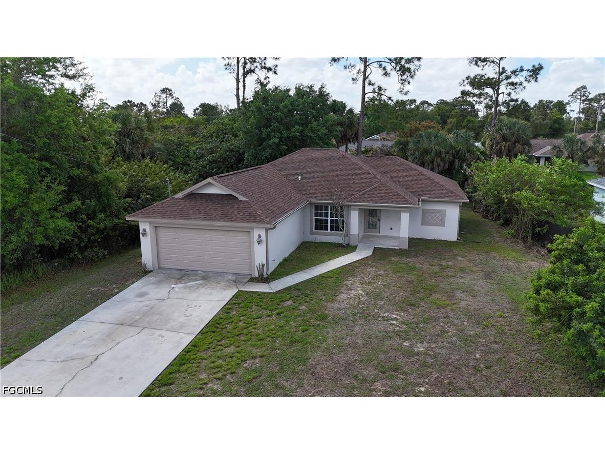 2907 12th Street W Lehigh Acres FL 33971 2026015700 image3