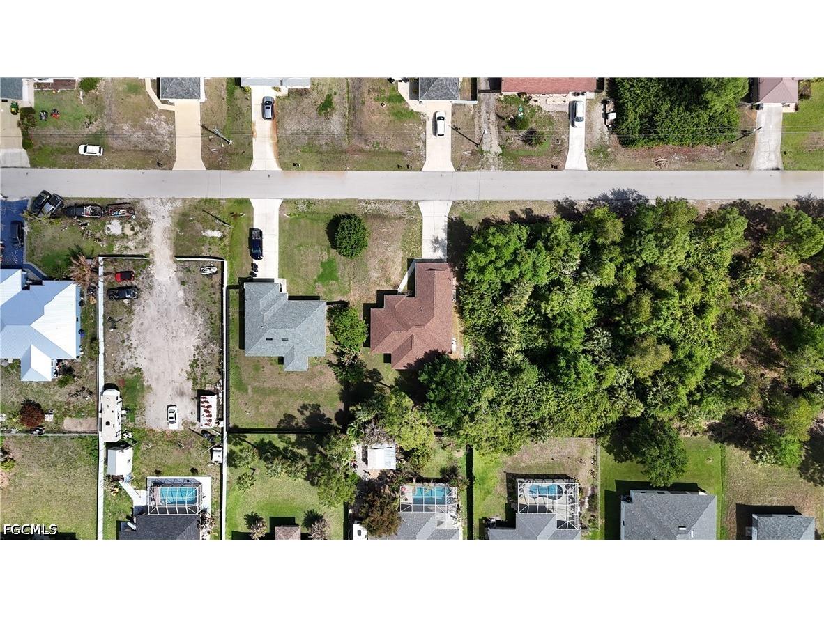 2907 12th Street W Lehigh Acres FL 33971 2026015700 image7