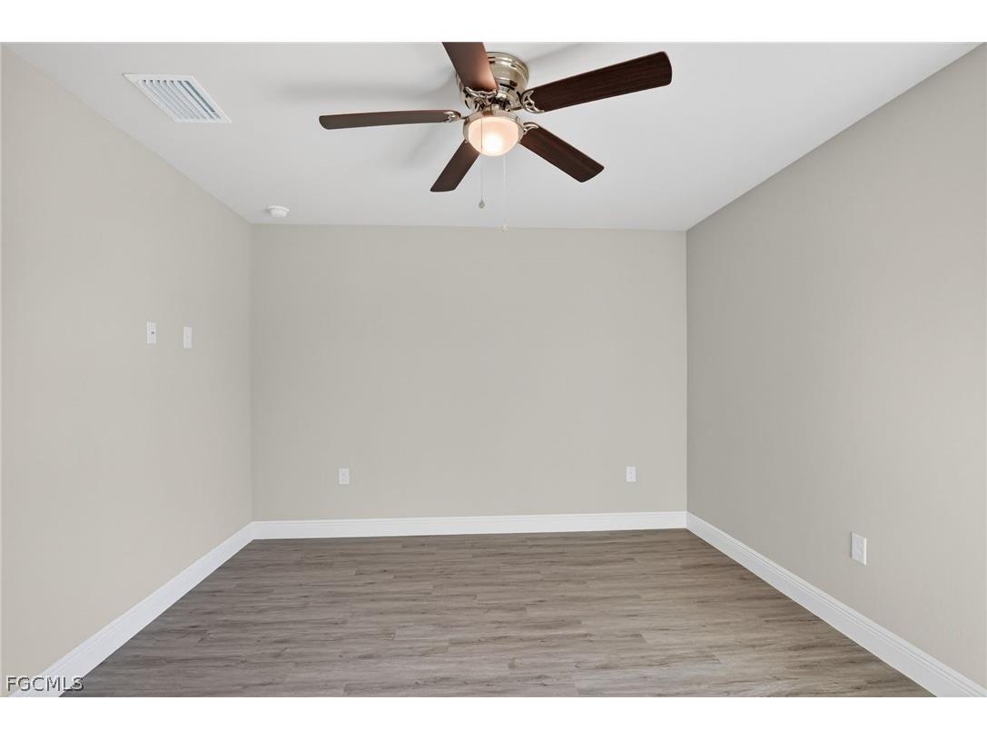 2907 38th Street W Lehigh Acres FL 33971 2025014140 image29