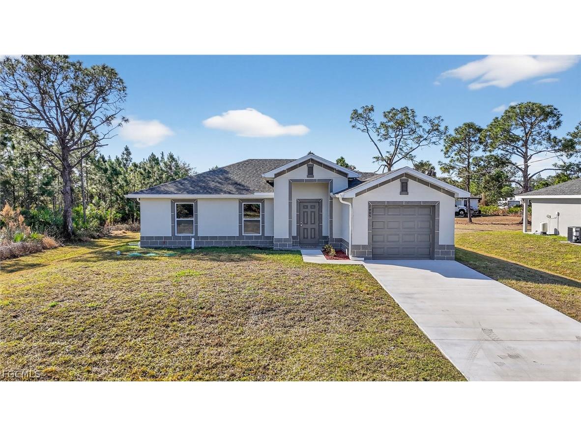 2907 38th Street W Lehigh Acres FL 33971 2025014140 image32