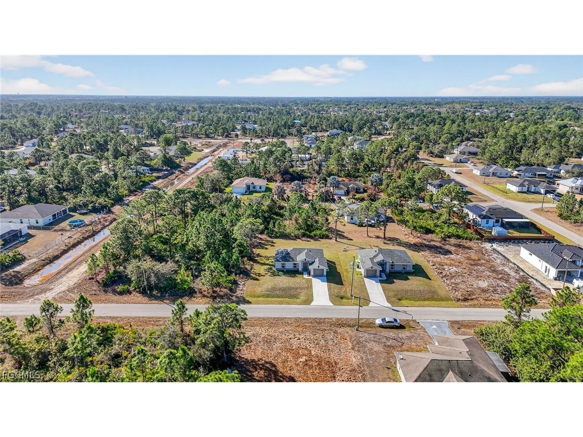 2907 38th Street W Lehigh Acres FL 33971 2025014140 image35