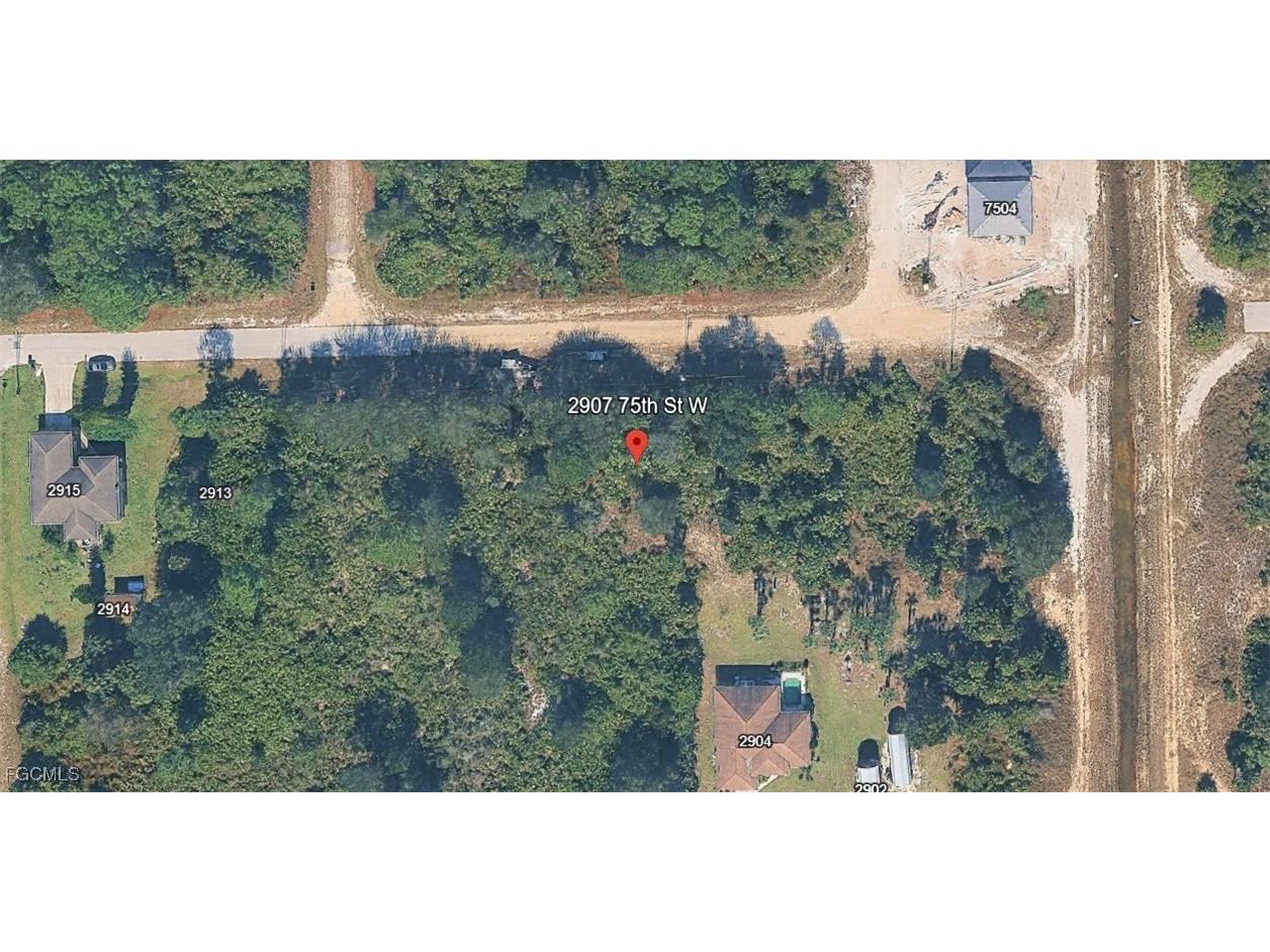 2907 75th Street W Lehigh Acres FL 33971 2026003595 image1
