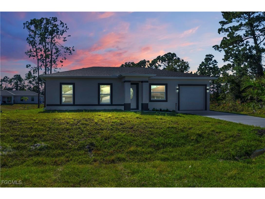 2907 8th Street W Lehigh Acres FL 33971 2026001131 image1