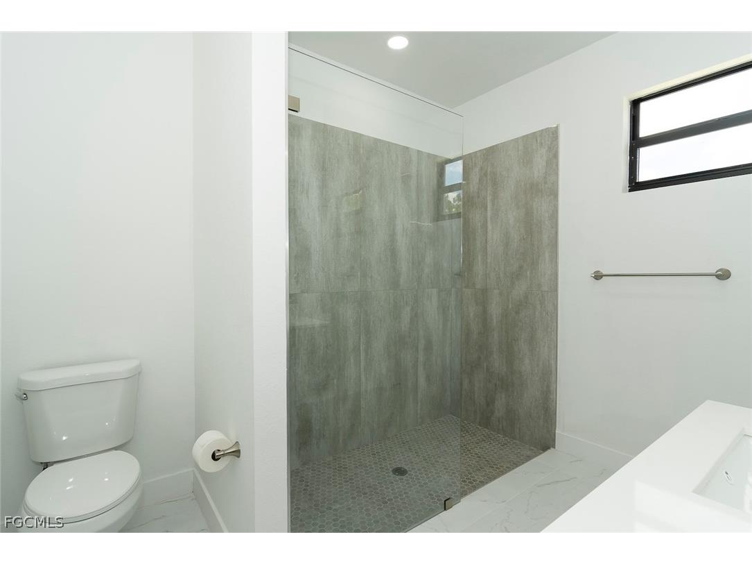 2907 Colin Avenue S Lehigh Acres FL 33976 2026007693 image14