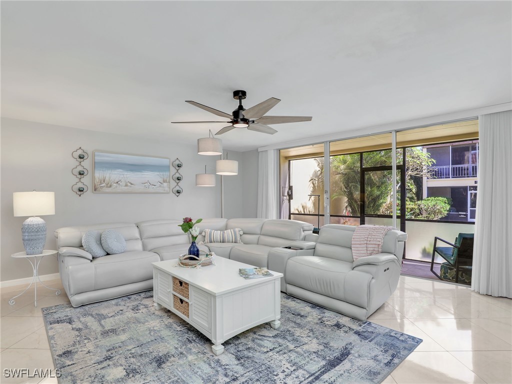 2907 Del Prado Boulevard S #E8 Cape Coral FL 33904 224085602 image1