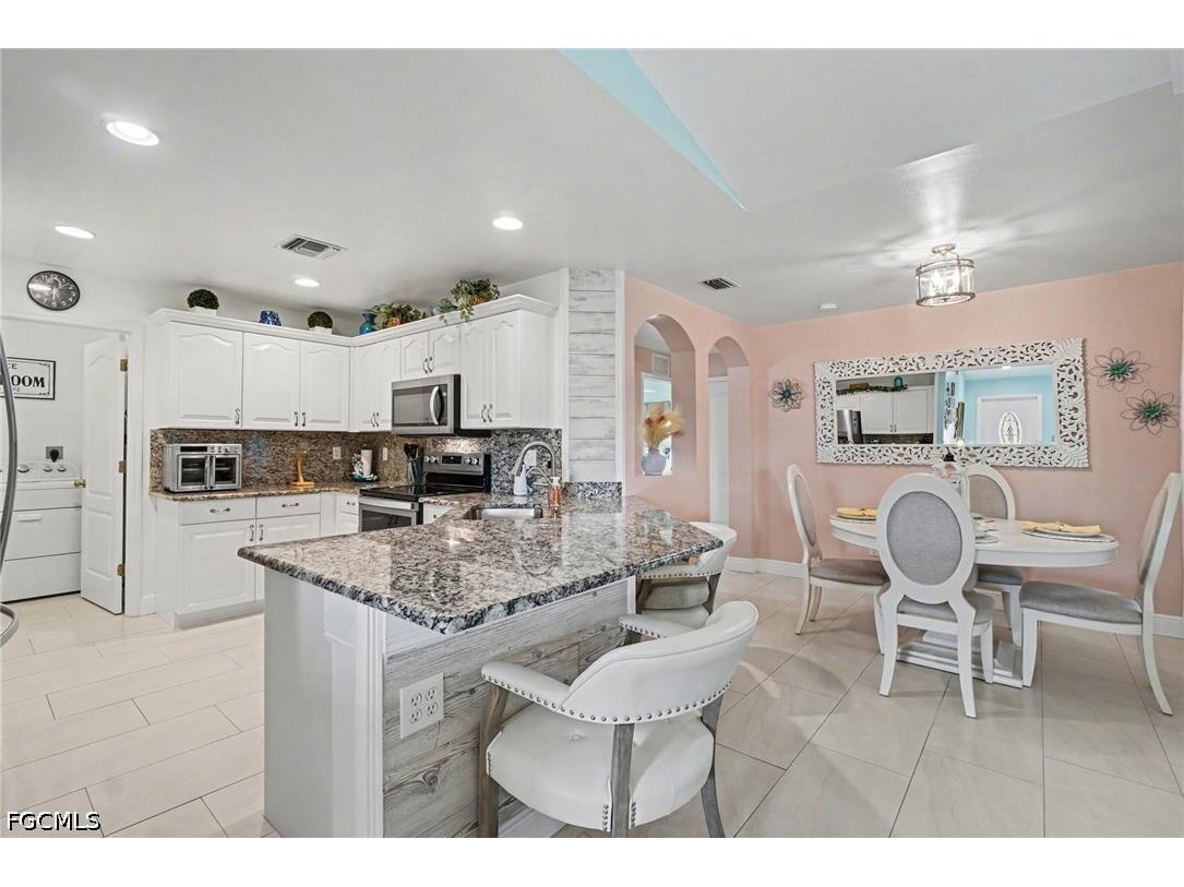 2907 NW 5th Place Cape Coral FL 33993 2026014326 image15