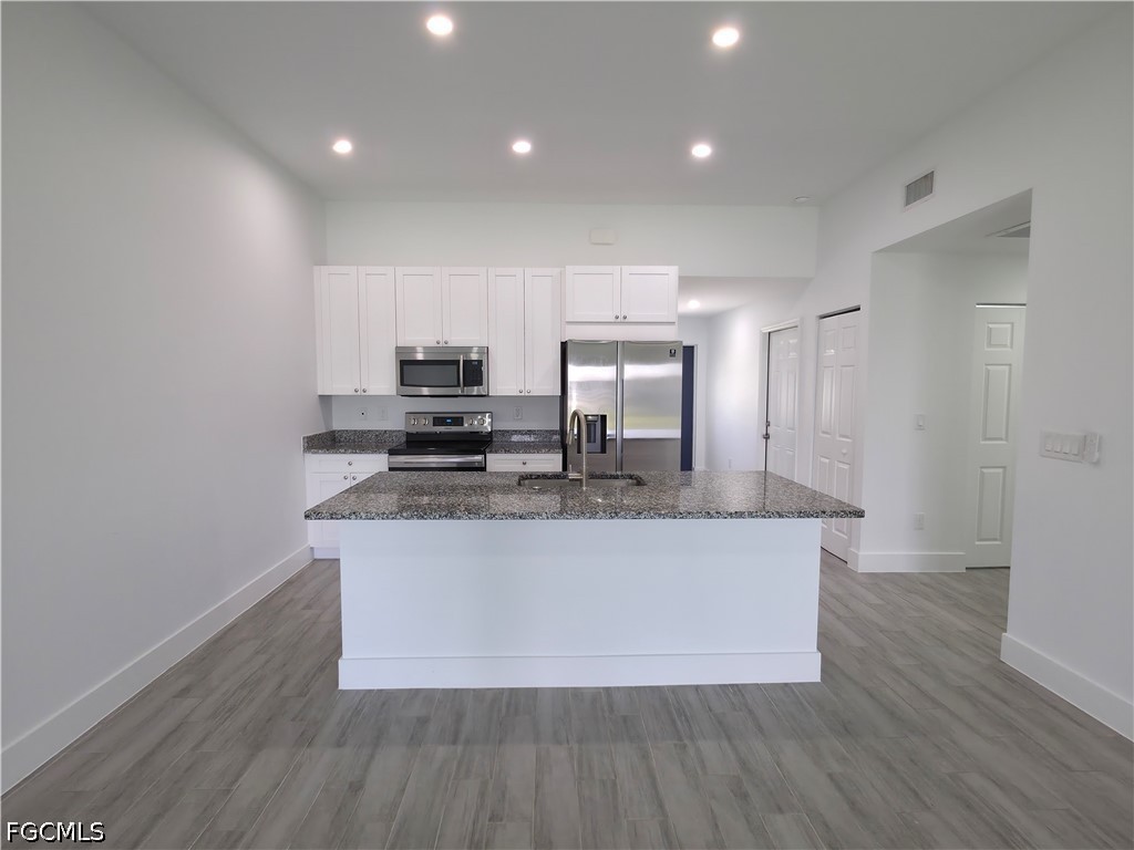 2907 SW Santa Barbara Place Cape Coral FL 33914 2026021342 image4