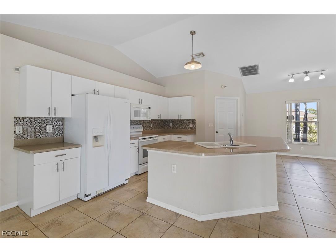 2908 Colin Avenue S Lehigh Acres FL 33976 2025011725 image22