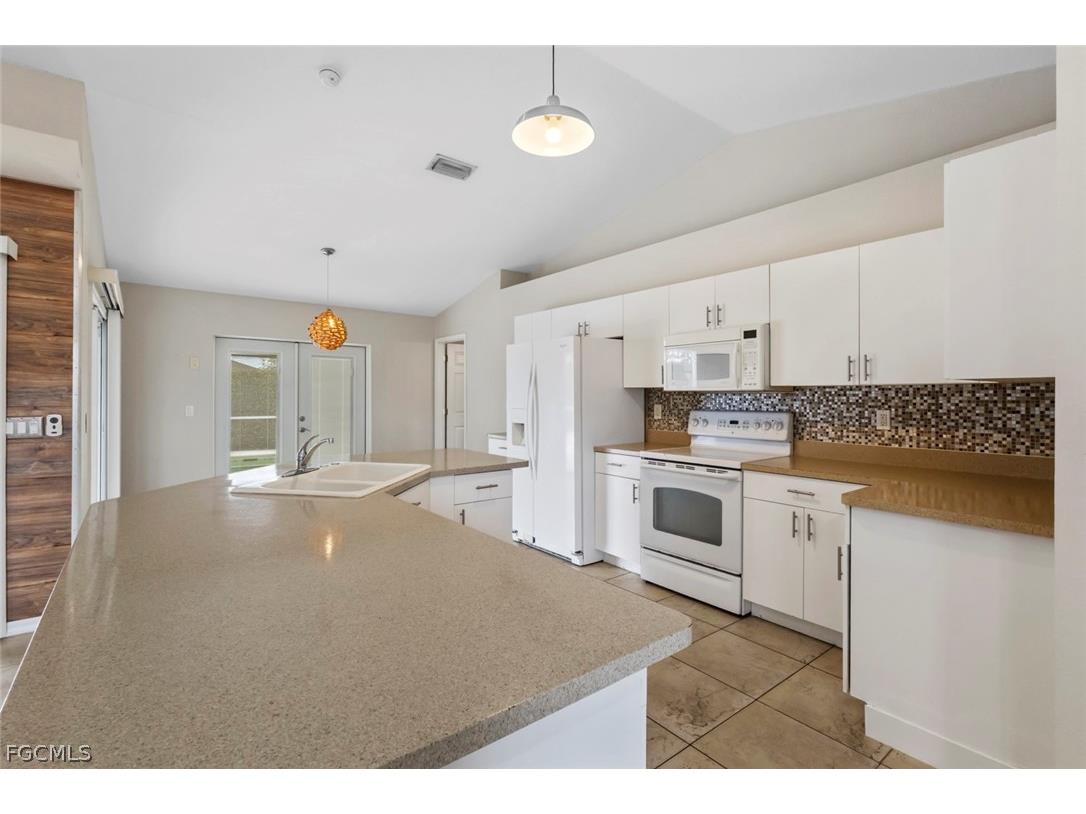 2908 Colin Avenue S Lehigh Acres FL 33976 2025011725 image24