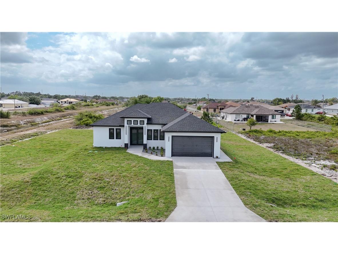 2908 Denis Avenue S Lehigh Acres FL 33976 225033011 image1