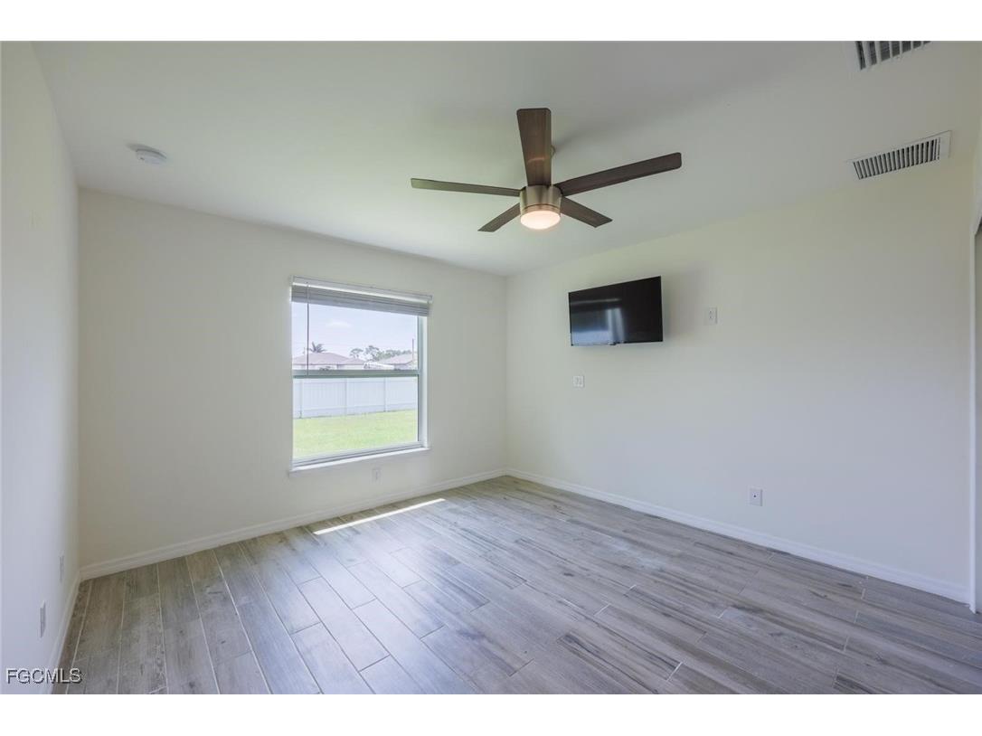 2908 NW 18th Avenue Cape Coral FL 33993 2025018727 image31