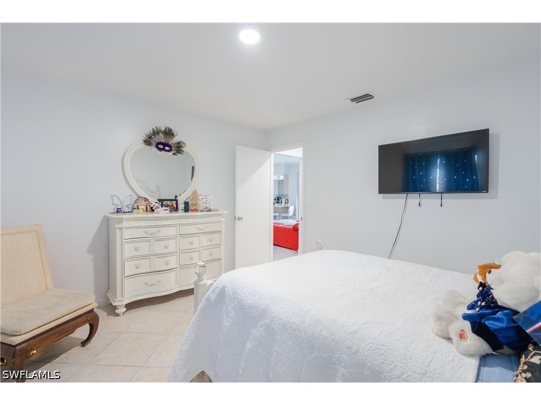 2908 NW 9th Terrace Cape Coral FL 33993 226012367 image30