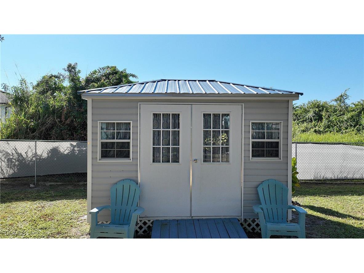 2909 2nd Street SW Lehigh Acres FL 33976 2025021863 image25