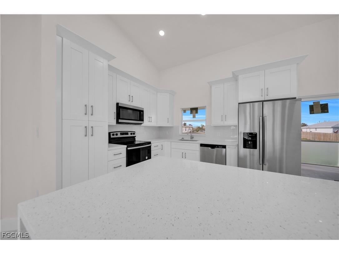 2909 63rd Street W Lehigh Acres FL 33971 2026013601 image18