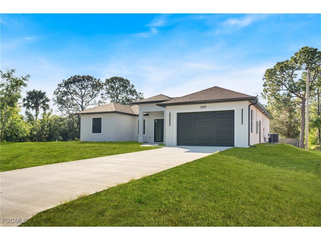 2909 9th Street W Lehigh Acres FL 33971 2026006145 image3