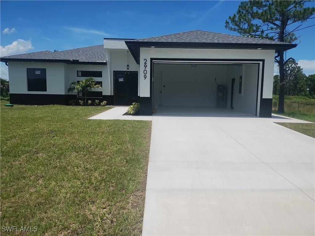 2909 Dora Avenue N Lehigh Acres FL 33971 225054691 image1