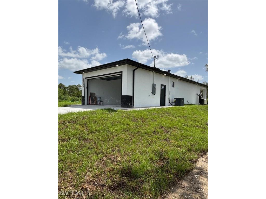 2909 Dora Avenue N Lehigh Acres FL 33971 225054691 image7