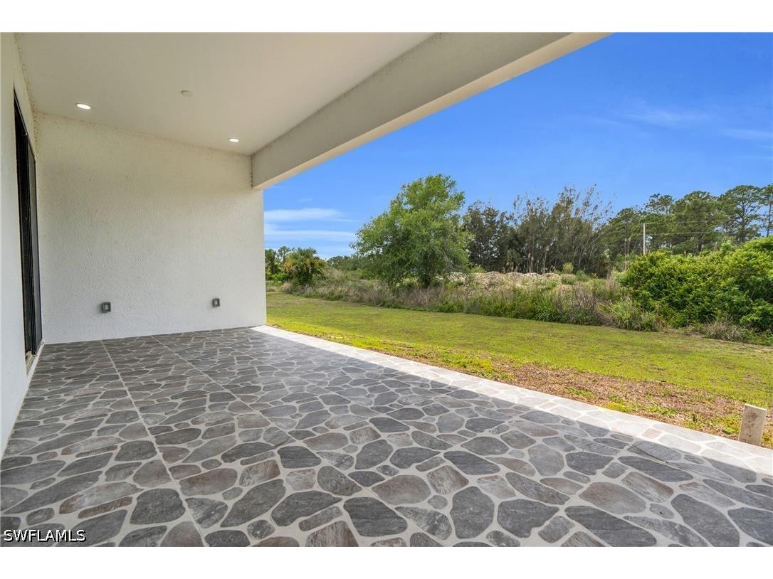 2909 Dora Avenue N Lehigh Acres FL 33971 226020770 image34