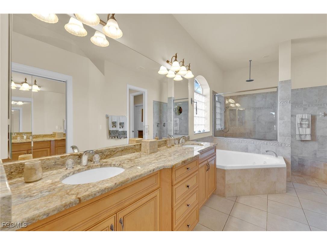 2909 SW 39th Street Cape Coral FL 33914 2025025693 image31