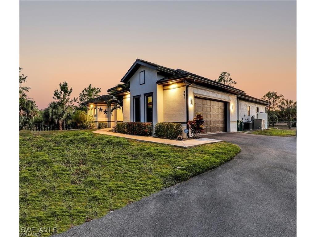 291 10th Street SE Naples FL 34117 225073209 image3