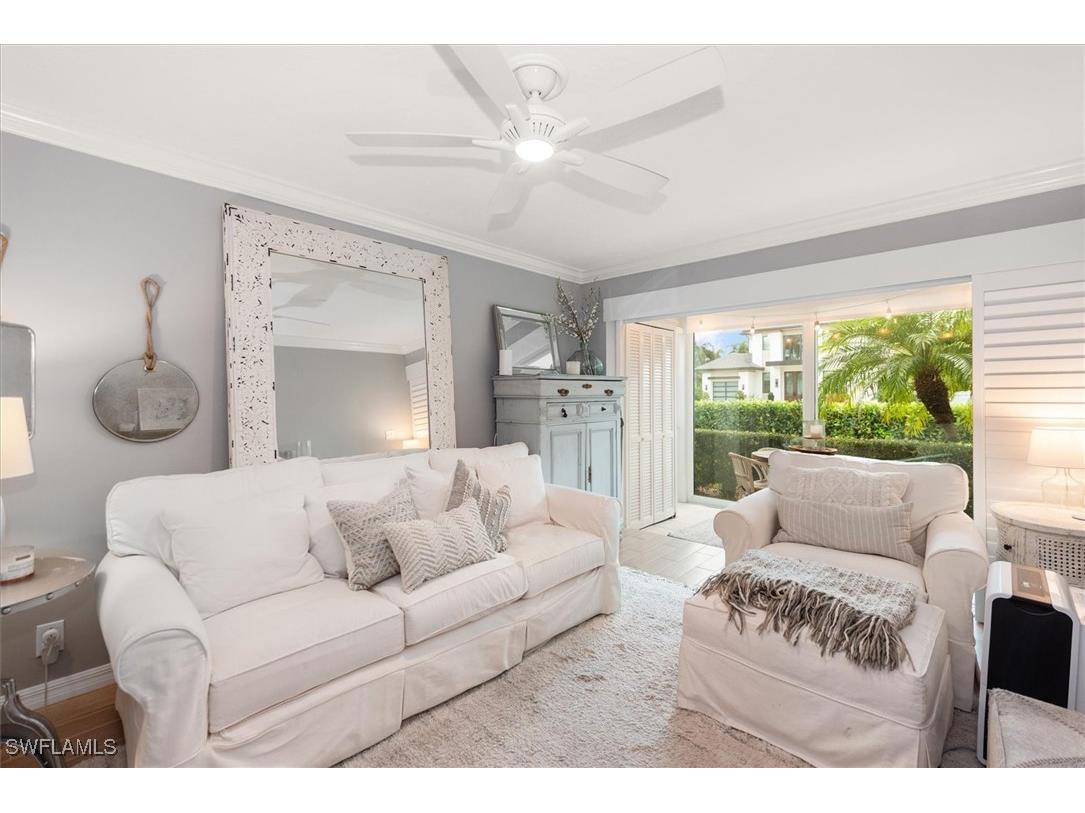 291 8th Avenue S #291A Naples FL 34102 226004118 image1