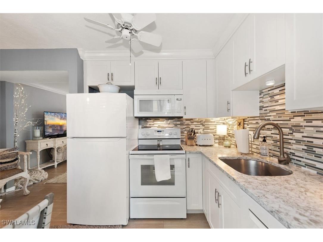 291 8th Avenue S #291A Naples FL 34102 226004118 image13