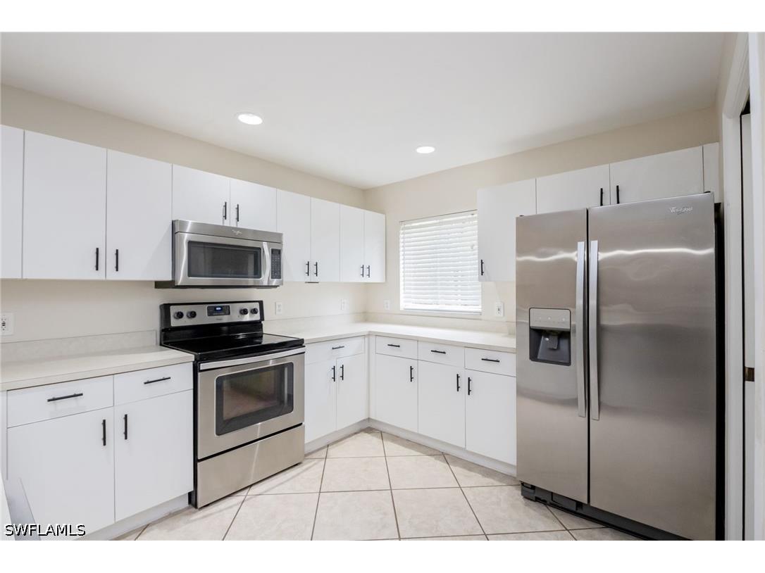 2910 2nd Street NE Naples FL 34120 226013788 image12