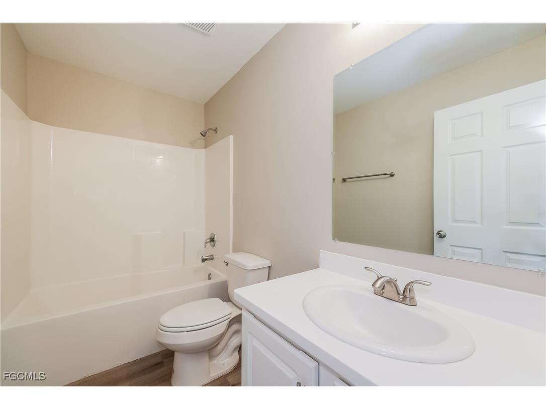 2910 36th Street SW Lehigh Acres FL 33976 2025015293 image13