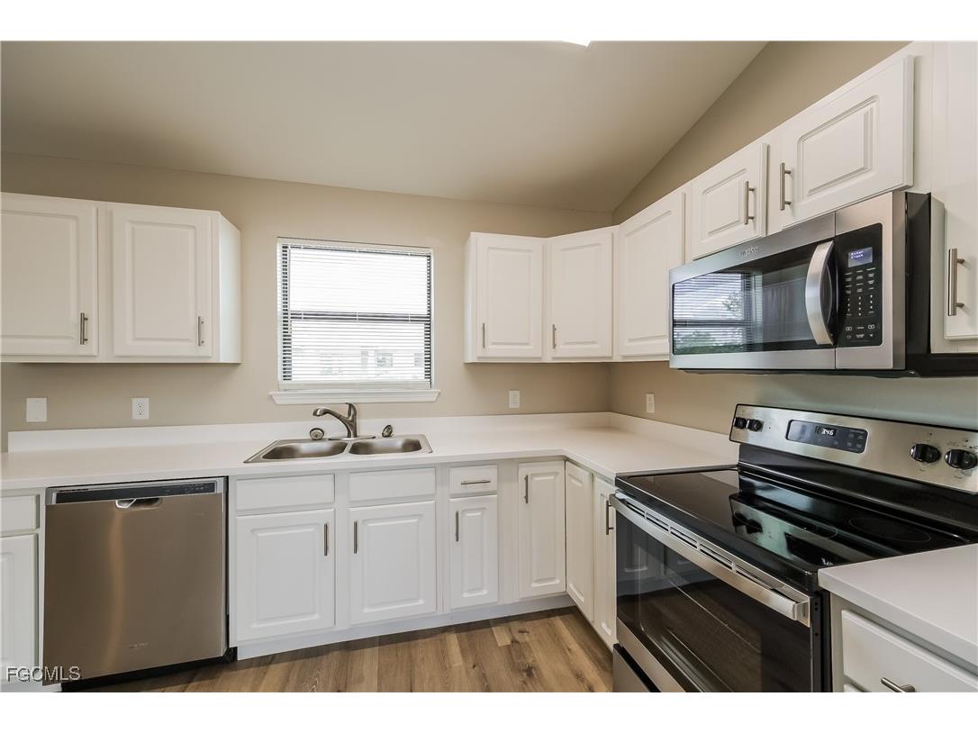 2910 36th Street SW Lehigh Acres FL 33976 2025015293 image6