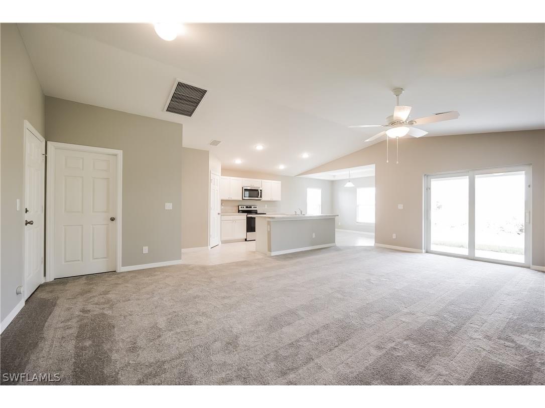 2910 57th Street W Lehigh Acres FL 33971 226012113 image2