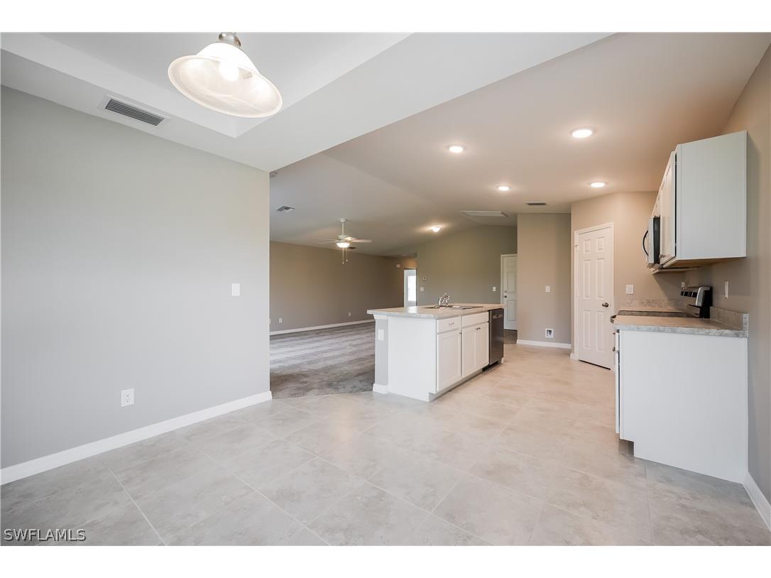 2910 57th Street W Lehigh Acres FL 33971 226012113 image4