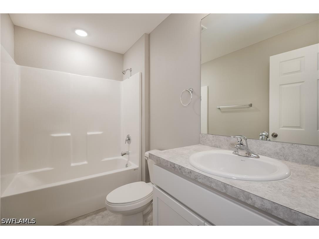 2910 61st Street W Lehigh Acres FL 33971 226013170 image7