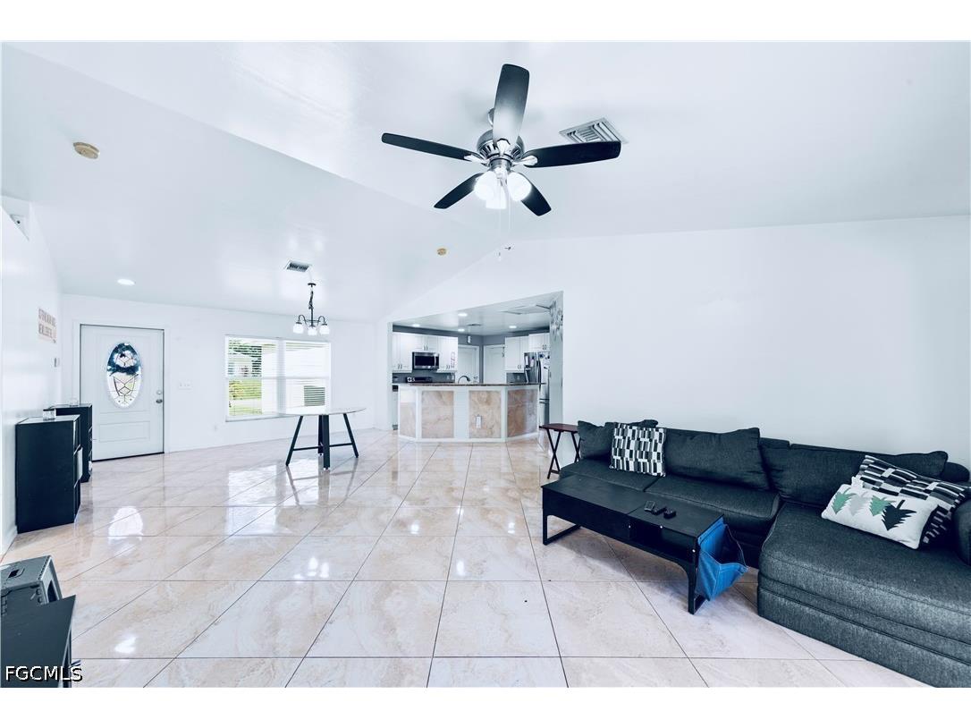 2910 65th Street W Lehigh Acres FL 33971 2026016211 image10