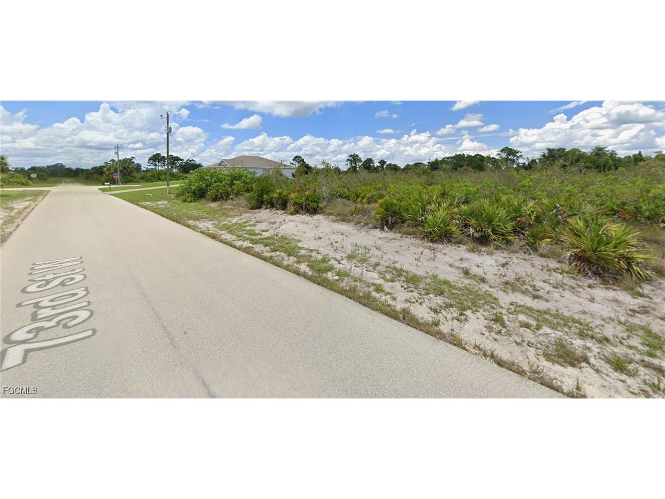 2910 73rd Street W Lehigh Acres FL 33971 2025014898 image1