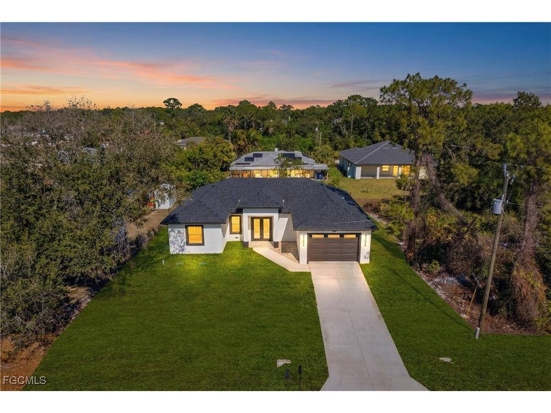 2910 9th Street W Lehigh Acres FL 33971 2026005953 image1