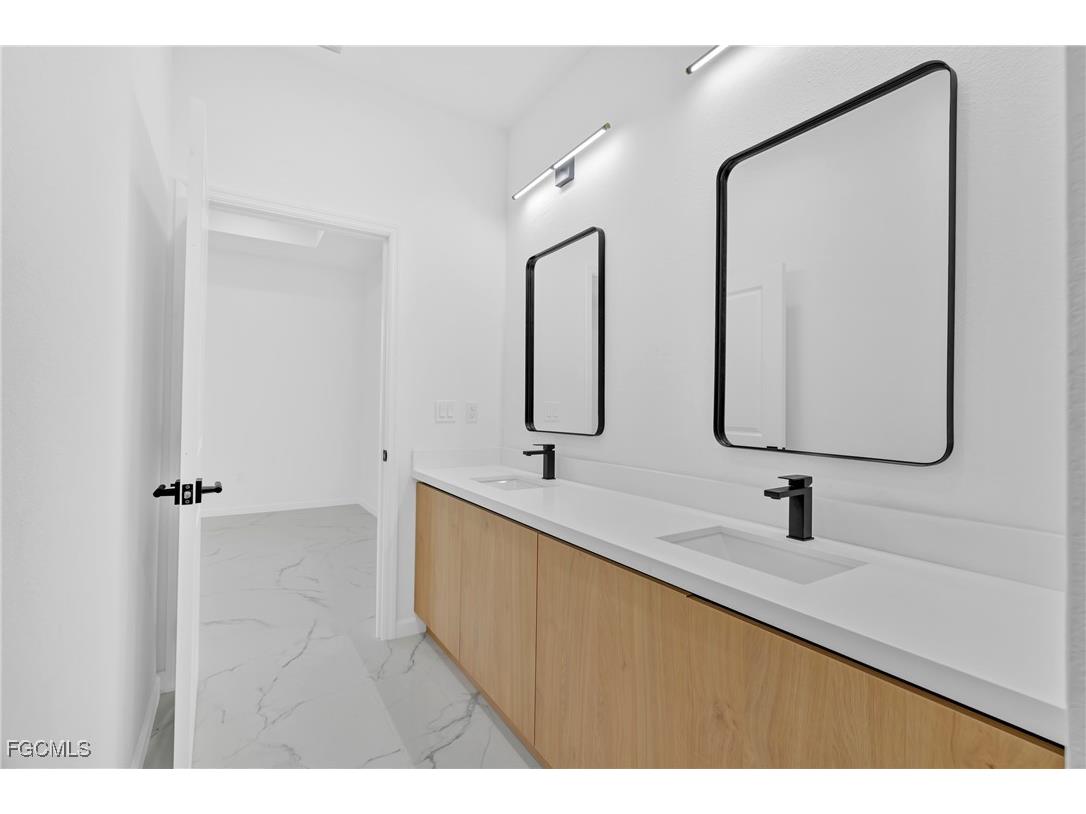 2910 9th Street W Lehigh Acres FL 33971 2026005953 image10