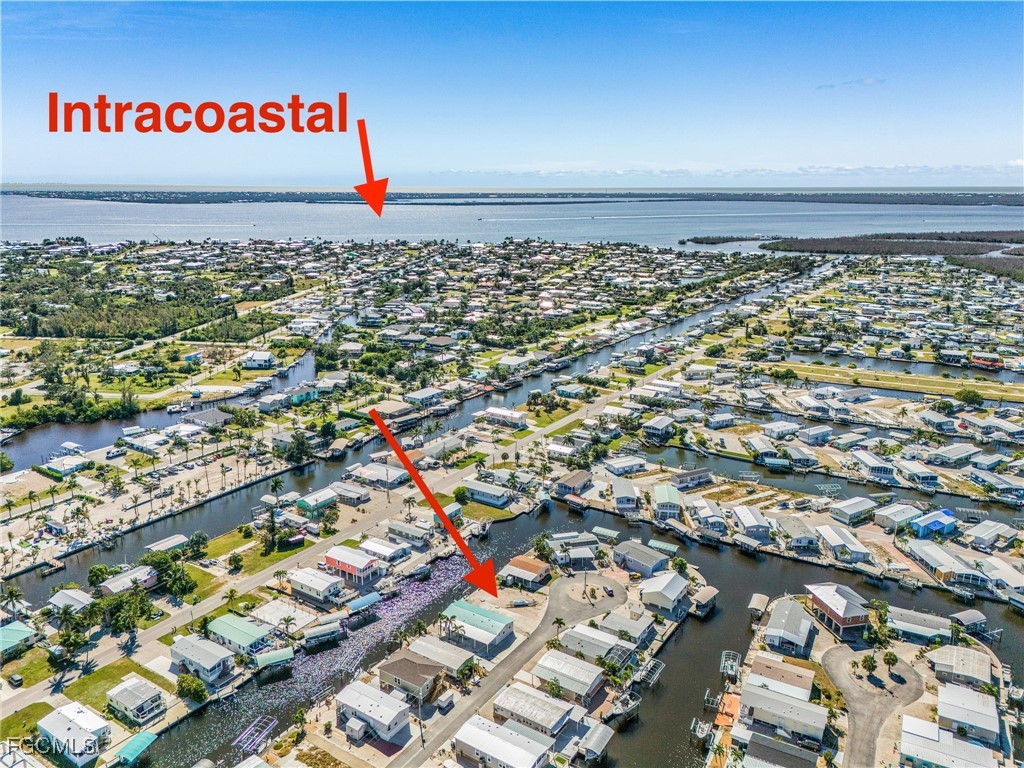 2910 Binnacle Lane Saint James City FL 33956 2025018591 image10