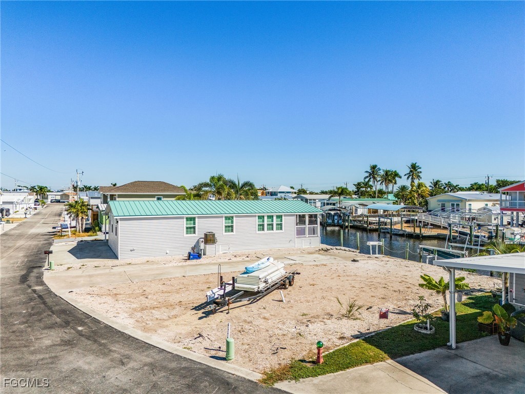 2910 Binnacle Lane Saint James City FL 33956 2025018591 image3