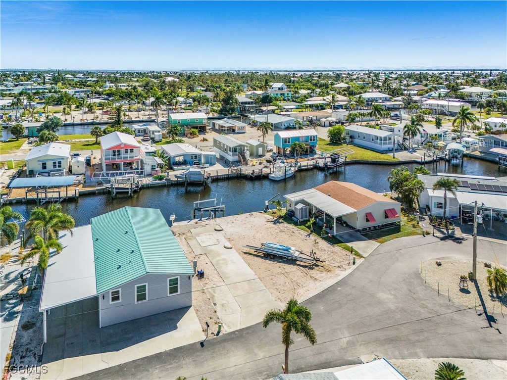 2910 Binnacle Lane Saint James City FL 33956 2025018591 image5